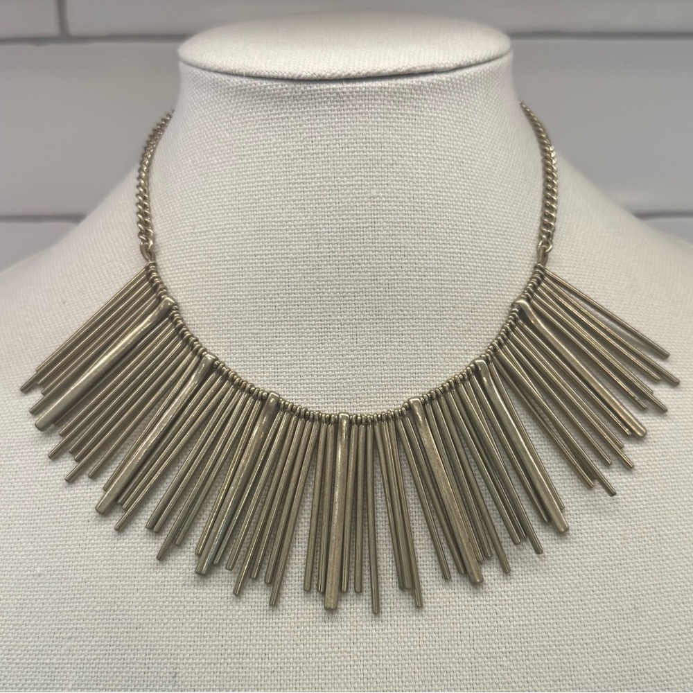 ✨ J.Crew Gold-Tone Bar Fringe Statement Bib Necklace ✨